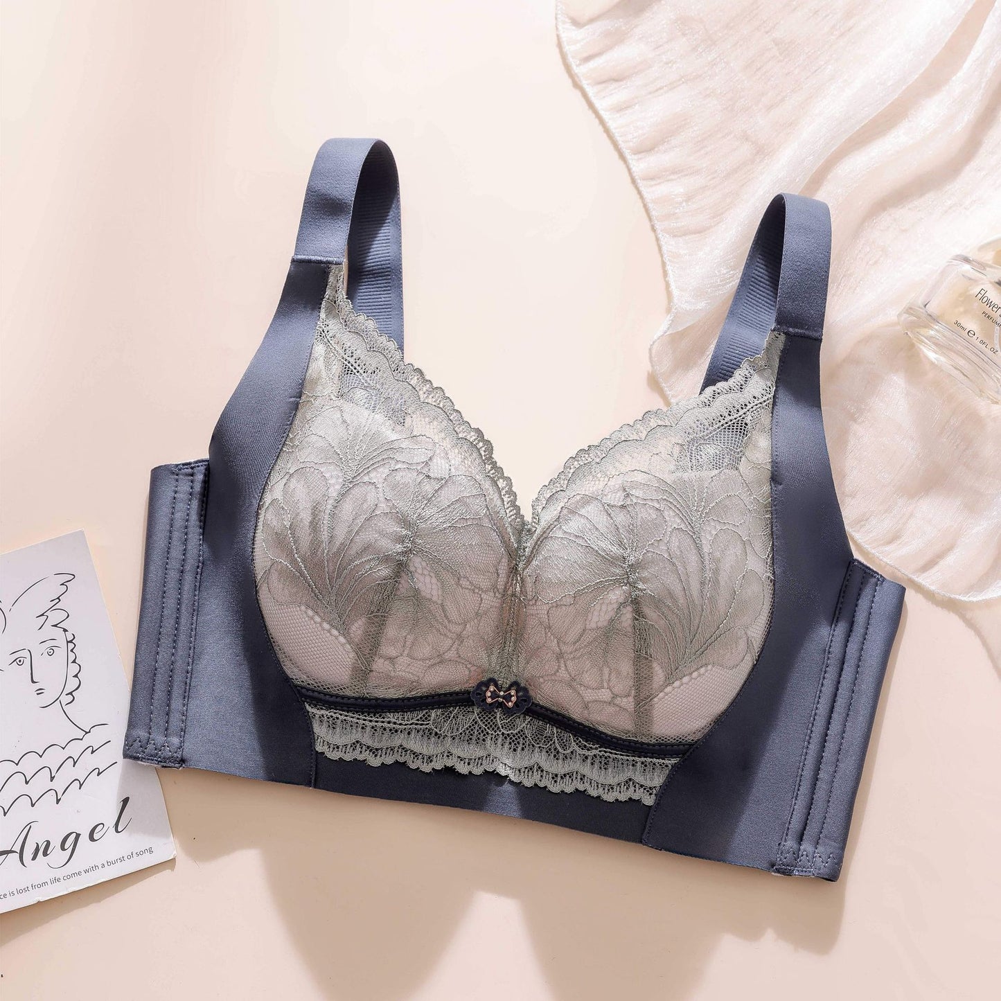 Lace Wireless Supportive Bra for Curvy Women